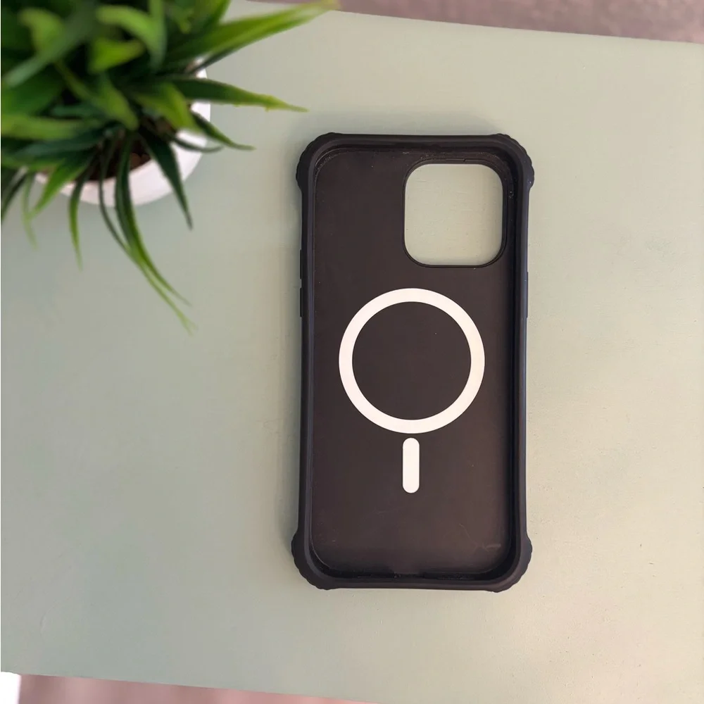 CASETIFY Impact Iphone 14 Pro Max Case🦋